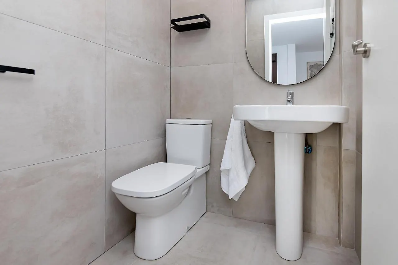 Bhost - Regina III Apartment Cordoba